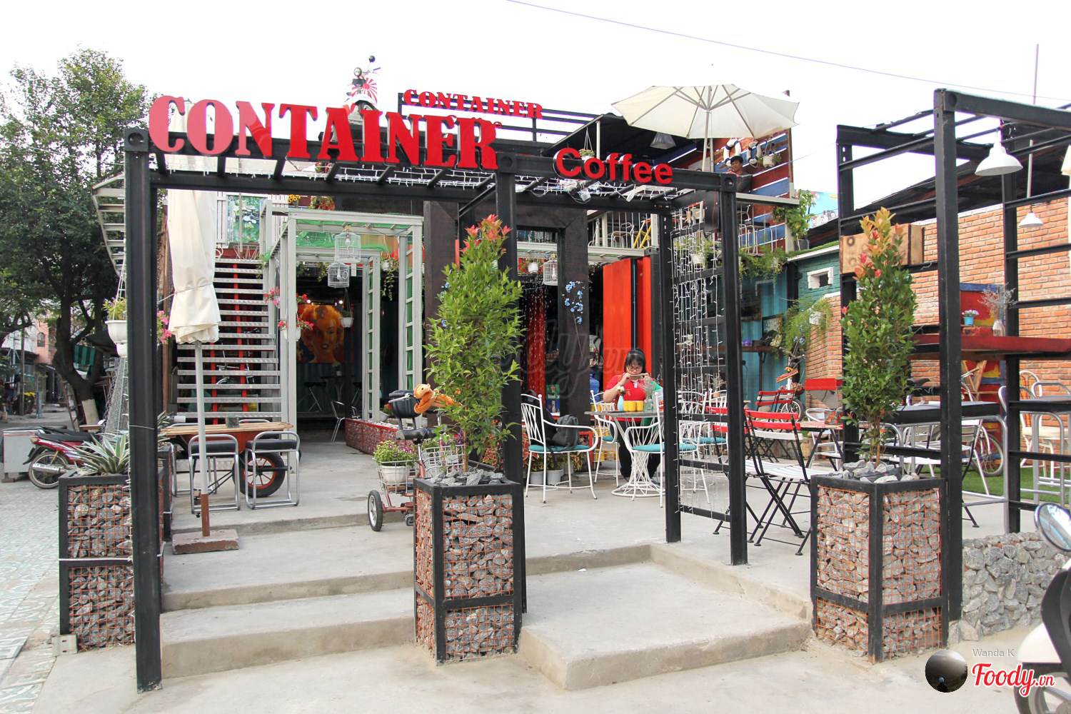 Container Cafe Triệu Việt Vương